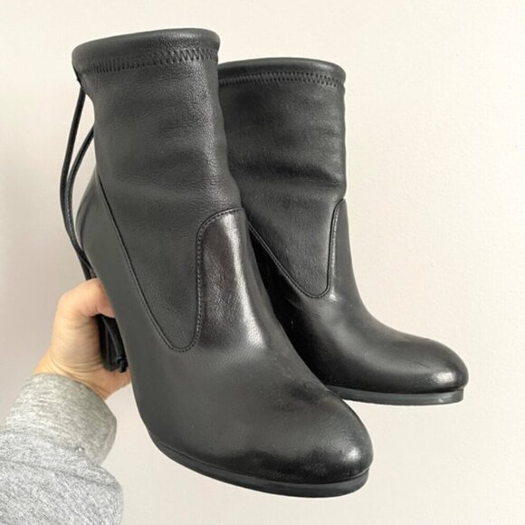 Stuart Weitzman Black Glove Tie-Back Ankle Boots - 5.5, made in Spain 🇪🇸 - Picture 2 of 14